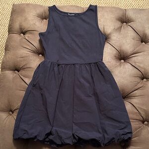 Elegant Black Sleeveless Dress
